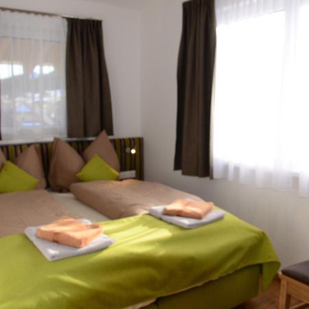Apartment Haus Van Der Leij Russbach am Pass Gschuett Phòng bức ảnh