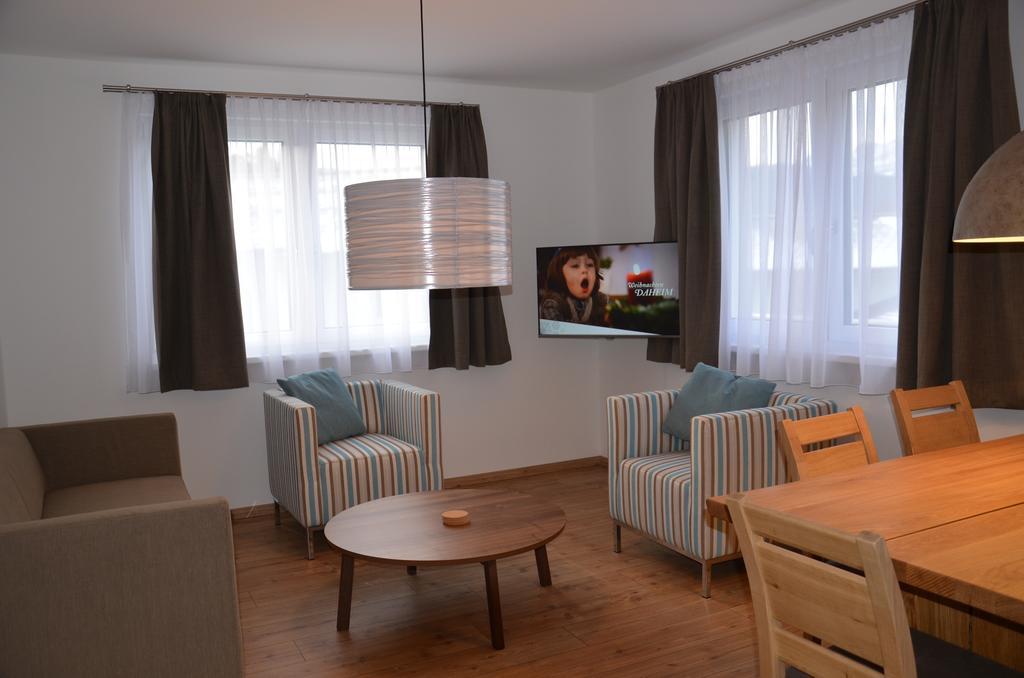 Apartment Haus Van Der Leij Russbach am Pass Gschuett Phòng bức ảnh